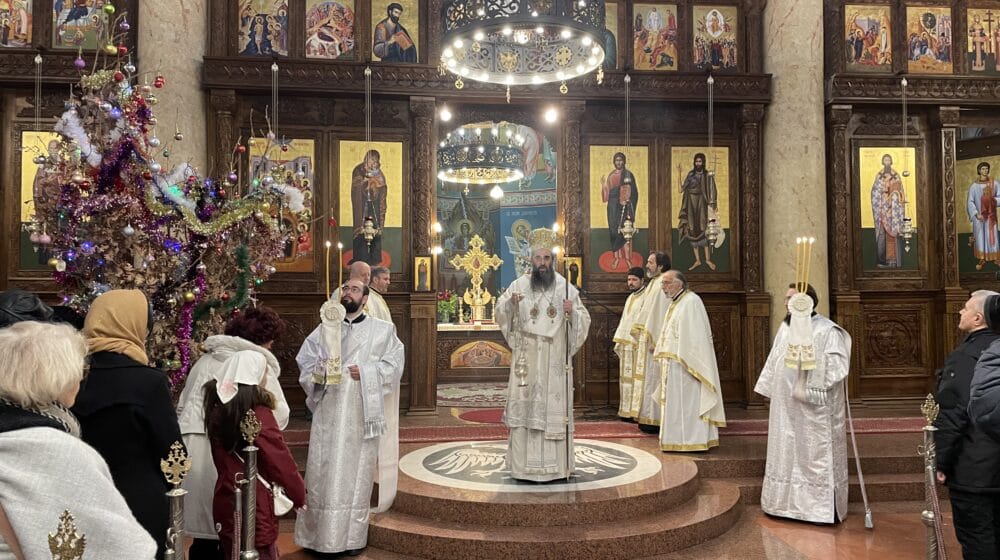 Niš: Vladika Arsenije služio božićnu liturgiju u Sabornom hramu 1