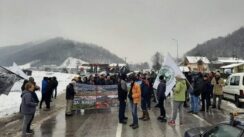 Blokada puta u mestu Pesak trajala tri sata 2