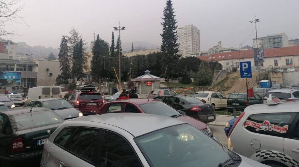 Danasova anketa: Kako bi Užičani rešili problem nedostatka parking mesta u svom gradu (FOTO) 1