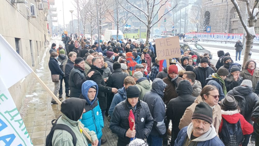 Ćuta pitao obezbeđenje da li je premijerka u zgradi Vlade 2