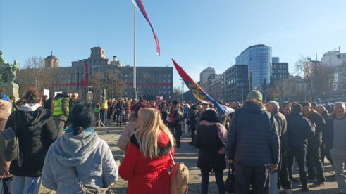 BLOG UŽIVO: RIK - 61,84 odsto građana za promenu Ustava, NE zaokružilo 37,10 odsto 8