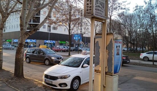 Od 1. februara poskupljuje subotički taksi, minimalna cena vožnje biće 200 dinara 13