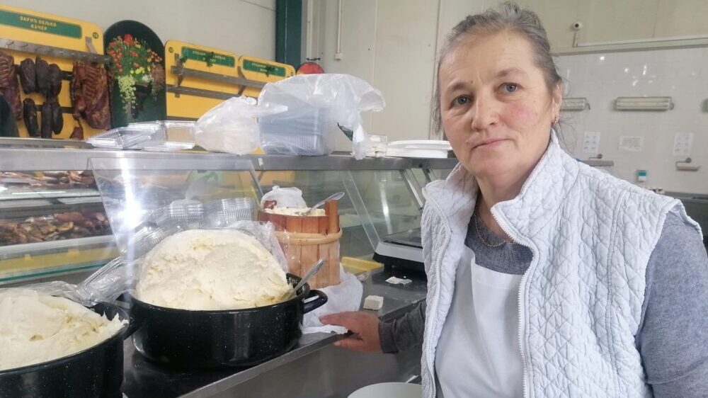 Tajna užičkog kajmaka: Ko ga nije probao kao da i nije bio u Užicu 3 Tajna užičkog kajmaka: Ko ga nije probao kao da i nije bio u Užicu 3