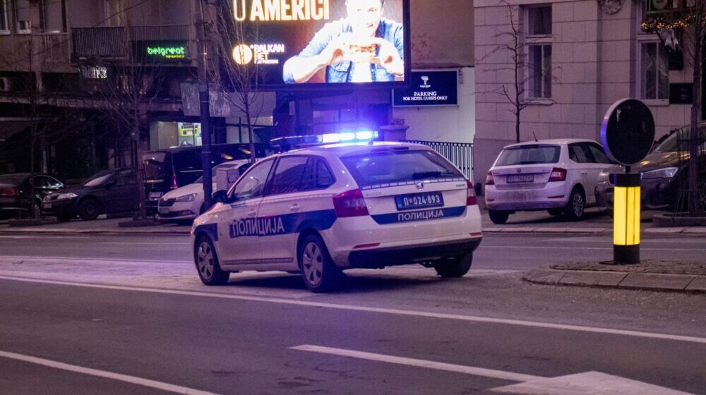 Evakuisana tri tržna centra: U Beogradu serija dojava o bombama 13