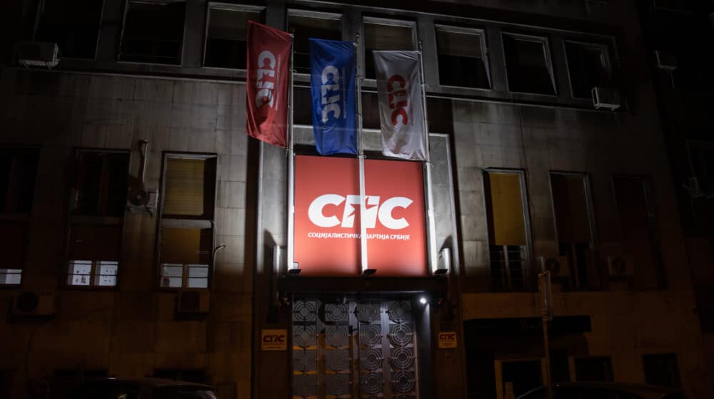 Odbor i članovi DSS iz Apatina prešli u SPS i podržaće Dačića na izborima 1