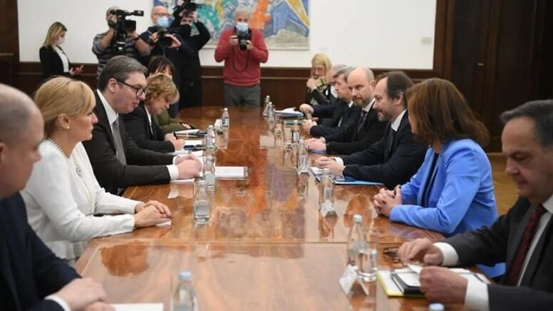Poslanici EP krajem januara ponovo u Srbiji: Pripreme za novu rundu dijaloga vlasti i opozicije 1