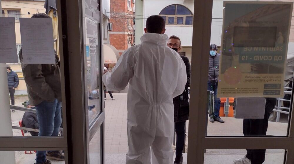 U Kragujevcu 244, u Aranđelovcu 67 novih kovid pacijenta 1