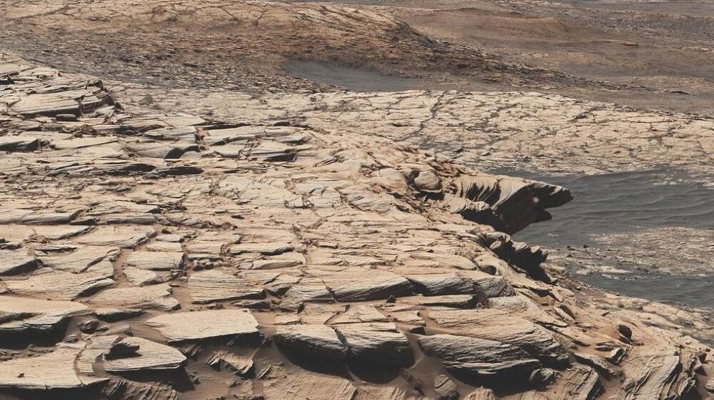 NASA pronašla neobične tragove ugljenika na Marsu 1