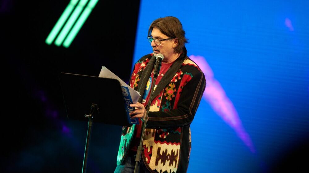 Cunami idiotizma sa društvenih mreža 1