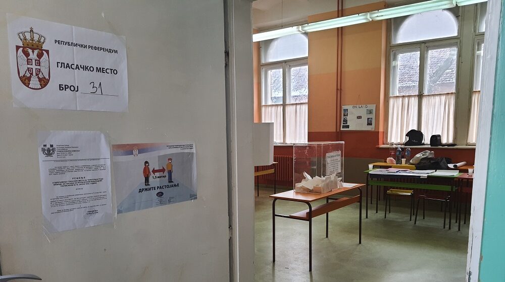 Mala izlaznost u Kikindi: Do 12 sati glasalo 10 odsto upisanih 1