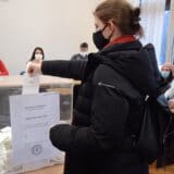 RIK: Obrađeno 34,68 odsto glasačkih mesta, za „da“ glasalo 61,84 odsto 6