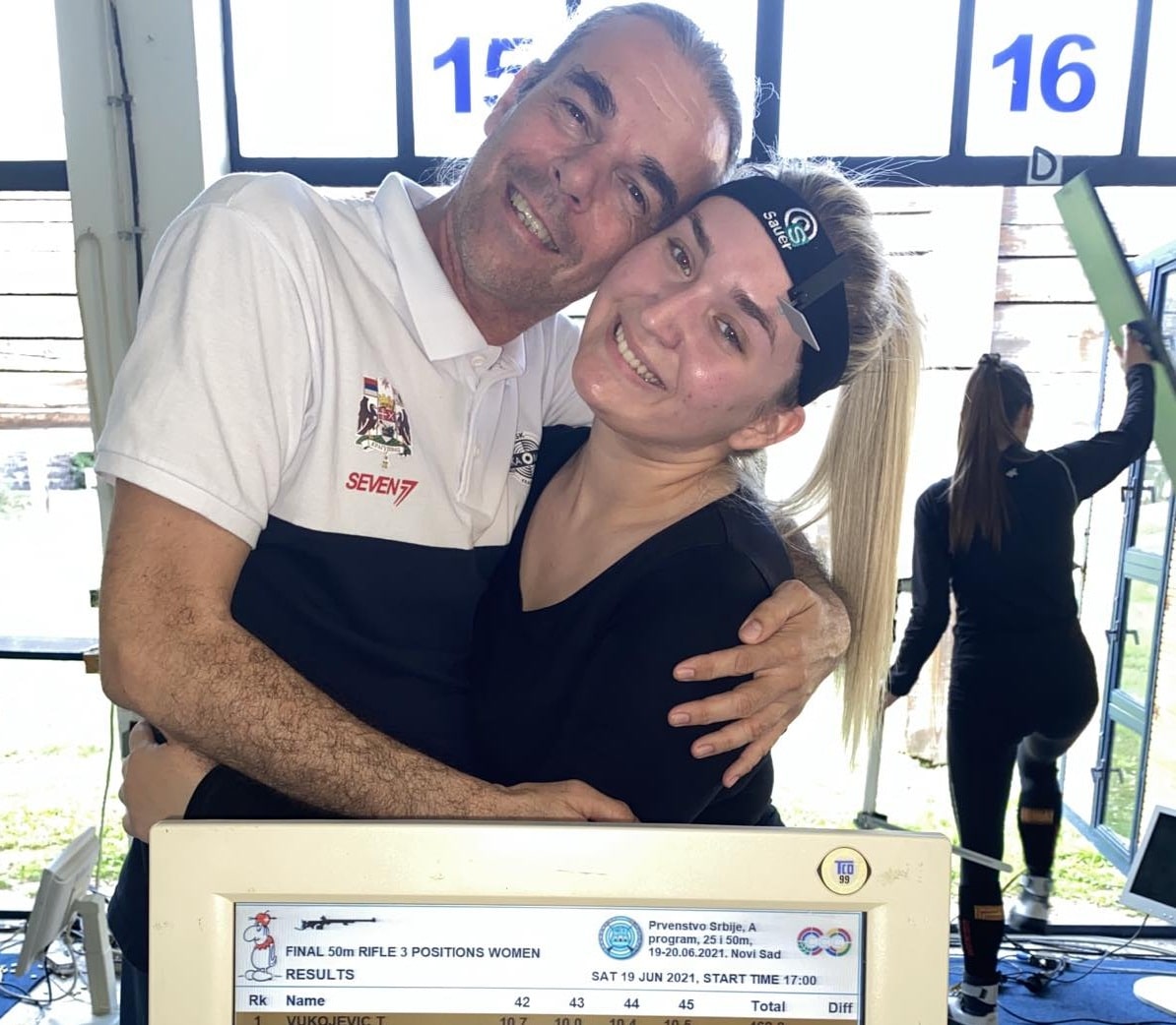 Mlada kragujevačka reprezentativka nezvanična svetska rekorderka u streljaštvu 4