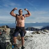 Leskovčanin se u šortsu ispeo na vrh Suve planine 15