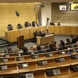 Može li HDZ prihvatiti predlog sarajevskih stranaka o reduciranju Doma naroda? 15