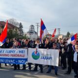 U Brezjaku blokiran put „zahvaljujući izjavama predsednika“, u Šapcu uglavnom desničari 1