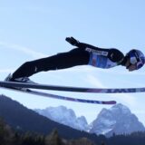 Kobajaši pobedio u ski skokovima u Garmiš-Partenkirhenu 4