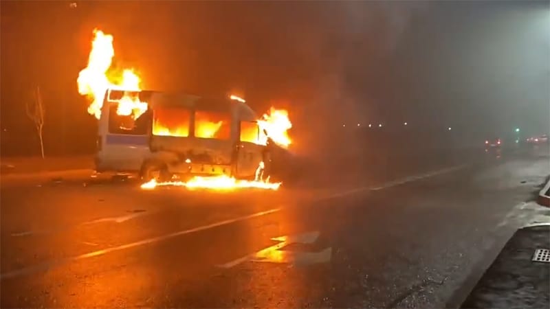 Masovni protesti u Kazahstanu zbog povećanja cene goriva 1