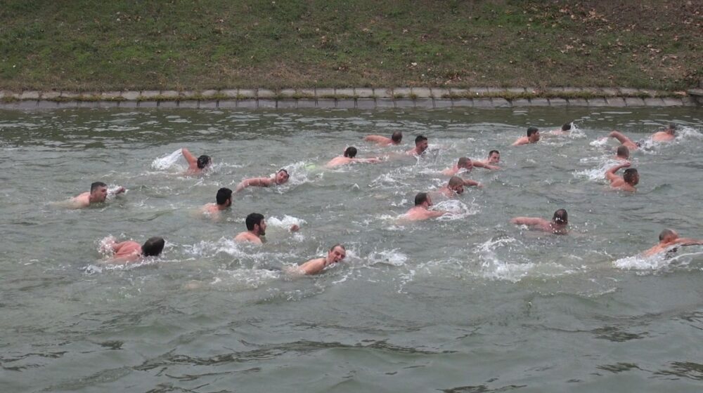 Zrenjanin: Poziv zainteresovanima za plivanje za Časni krst 1