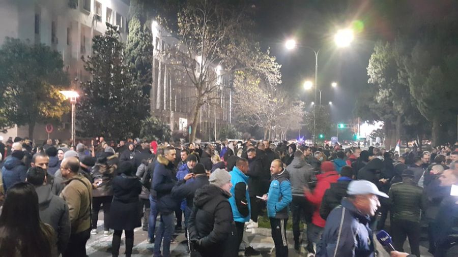 Protest u Podgorici protiv najave manjinske vlade, okupljanje i sutra 1