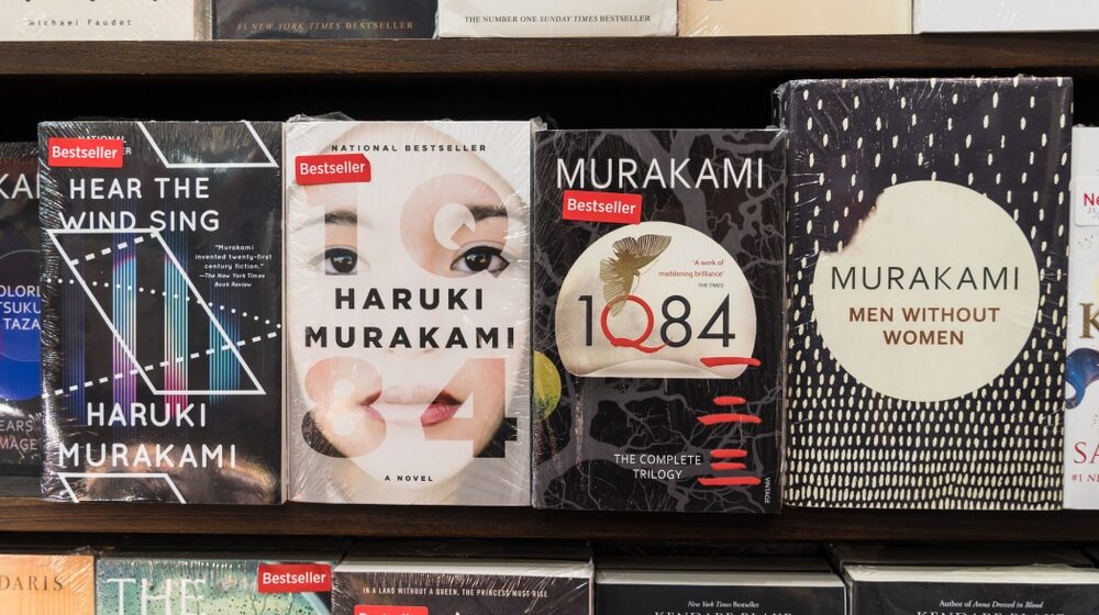 Haruki Murakami - Page 3 Shutterstock_1231630495-e1643646052961-1000x560