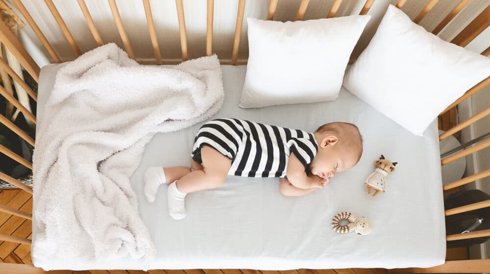 Klasični kreveci za bebe i još mnogo toga: Šta je sve potrebno kada beba dolazi u dom? 1