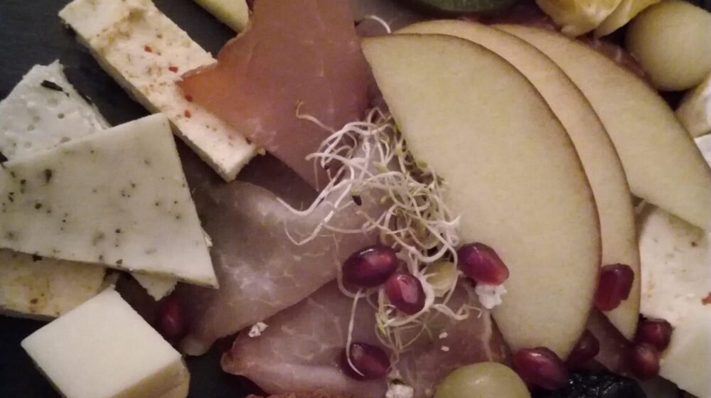 Pekorino, rikota, gorgonzola, mocarela... - kako konzumirati najpoznatije sireve 1