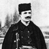 Predstava “Na klupi sa Vojvodom Vukom” sutra u parku Vojvode Vuka 1