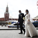 Zabranjeno smejanje tokom venčanja 9