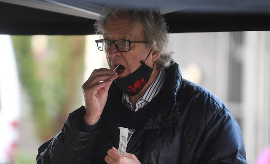 Stručnjaci: Treća doza pruža visoku zaštitu od omikrona starijm osobama 1