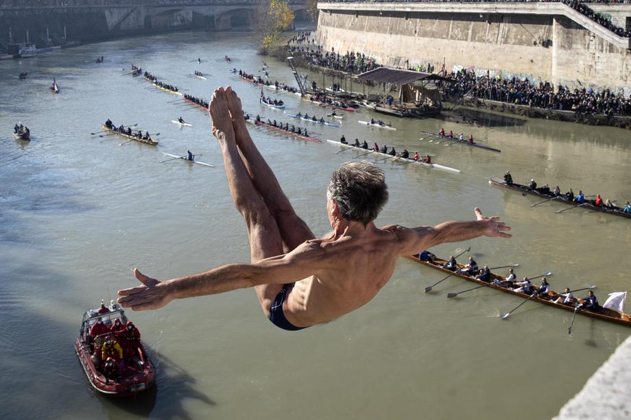 Kako je protekao prvi dan 2022. godine u svetu (FOTO) 11 Kako je protekao prvi dan 2022. godine u svetu (FOTO) 11