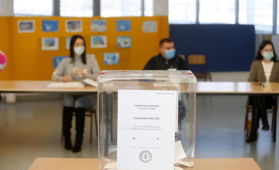 Žena glasala na referendumu iako nije upisana u birački spisak 1