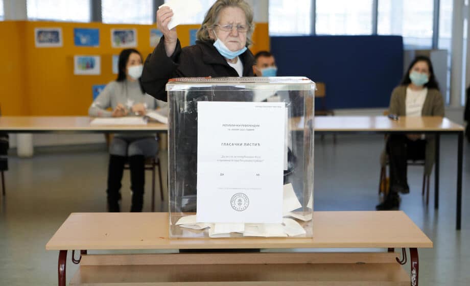 CESID: Referendum protiče mirno, uočene manje nepravilnosti 1