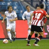 Modrić i Benzema "slomili" Atletik 11