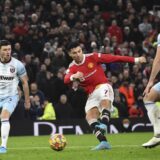 Junajted u nadoknadi pobedio Vest Hem, Njukasl bolji od Lidsa 4