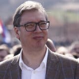 Vučić stvarno iskočio iz frižidera, ali u spotu: "Neuspeo pokušaj montipajtonovskog humora" (VIDEO) 11