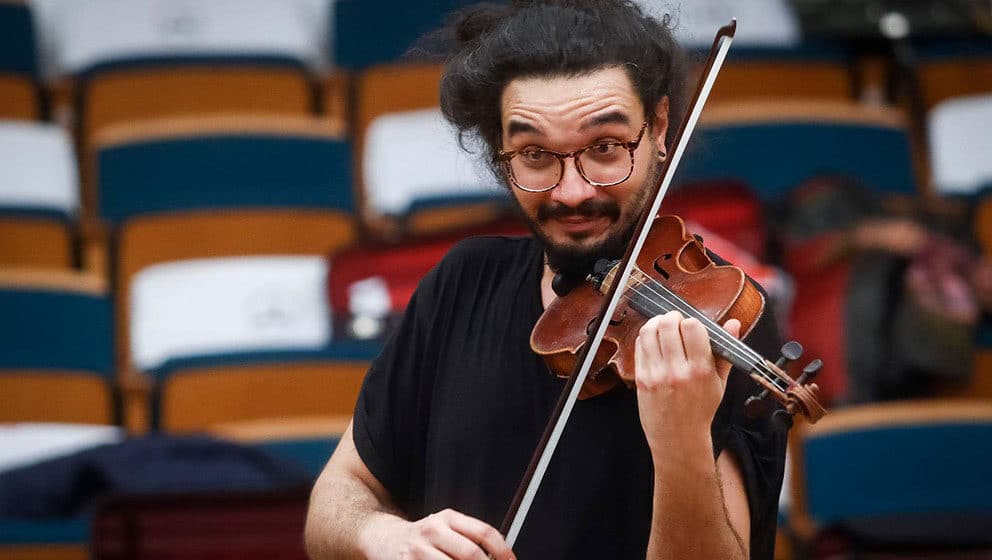 Nemanja Radulović: Magični violinista 1