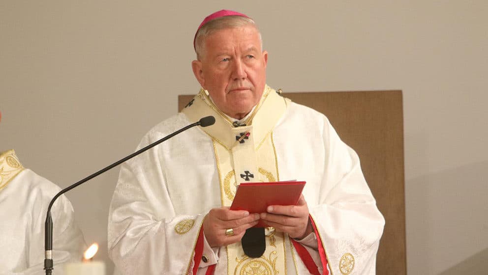 Hočevar u Uskršnjoj poslanici: Otvarajmo puteve nade deleći mir i radost 1