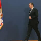 Da li nove međunarodne okolnosti utiču na Vučića da odustane od predsedničke kandidature? 15