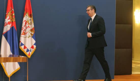 Spekulacije o Vučićevim planovima: Traženje izlazne strategije 13