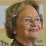 Irina Subotić u znak podrške i zahvalnosti poklonila studentima FLU deo svoje lične biblioteke 5