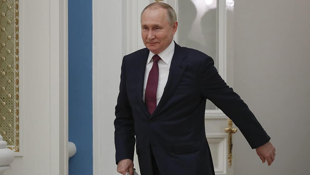 Putin odobrio zakon kojim se uvodi kazna od 15 godina zatvora za širenje “lažnih vesti” o ruskoj vojsci 1