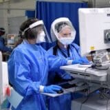 Korona virus: Pada broj ljudi u bolnicama i na respiratorima u Srbiji, u Nemačkoj na proleće ublažavanje mera 5