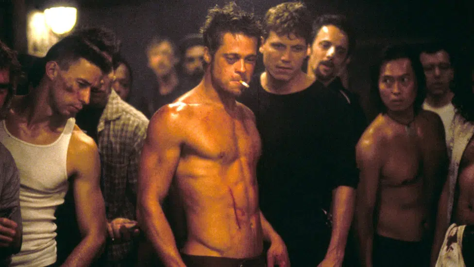 Kina i film: Ponovo dostupna originalna verzija Borilačkog kluba u Kini posle cenzure 1 Brad Pitt (centre) in Fight Club
