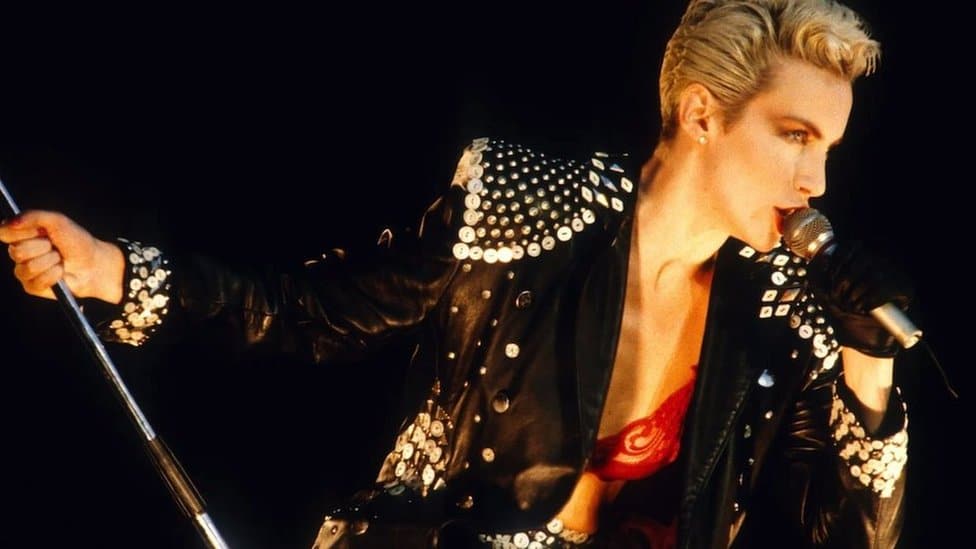 Muzika: Legendarni duo Juritmiks - bili su ispred svog vremena 1 Isprobavajući različite persone, Lenoks se poigravala s uobičajenim rodnim ulogama