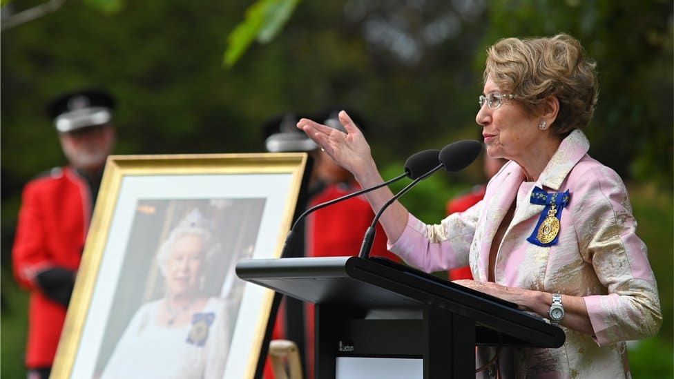 Kraljevska porodica i platinasti jubilej: Počelo obeležavanje 70 godina vladavine kraljice Elizabete Druge 6 New South Wales Governor Margaret Beazley speaks during a celebration honouring the Queen's Platinum Jubilee at the Government House in Sydney, Australia
