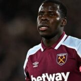 Životinje i fudbal: Fudbaler Kurt Zuma u nemilosti zbog šutiranja mačke - plaća 300.000 evra, napuštaju ga sponzori 4