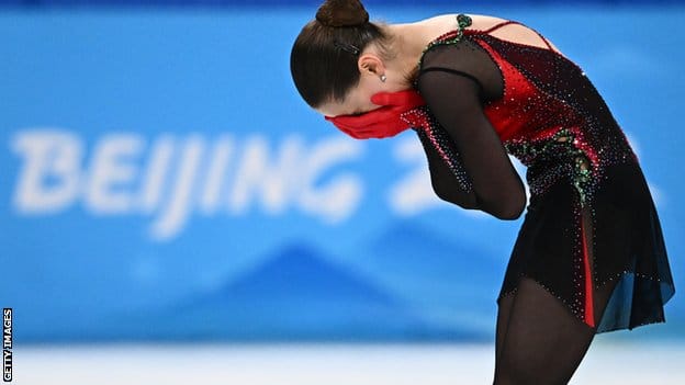 Zimske olimpijske igre u Kini i Kamila Valijeva: Suze, jecaji i saosećanje - šta se desilo ruskoj klizačici u finalu 4 Kamila Valieva