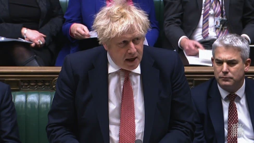 Korona virus, Evropa i svet: Dok Engleska ukida sve mere, kako je u drugim zemljama 1 Prime Minister Boris Johnson updates MPs in the House of Commons with the plan for living with Covid-19. Picture date: 21 February 2022.