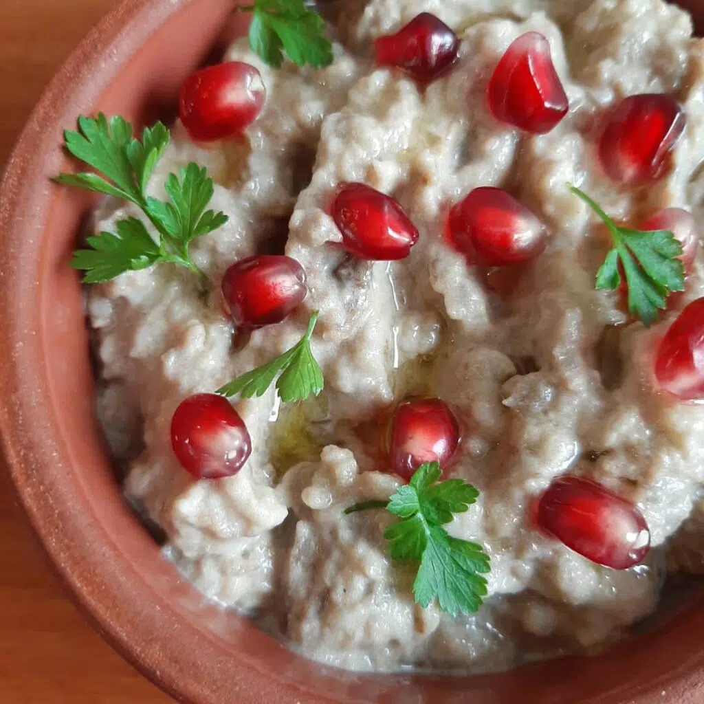 Recept: Baba Ganoush – libanski namaz od plavog patlidžana 2