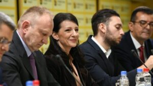 Evropski pokret u Srbiji sa proevropskim strankama i pokretima formirao Platformu za evropsku Srbiju 1 Evropski pokret u Srbiji sa proevropskim strankama i pokretima formirao Platformu za evropsku Srbiju 1
